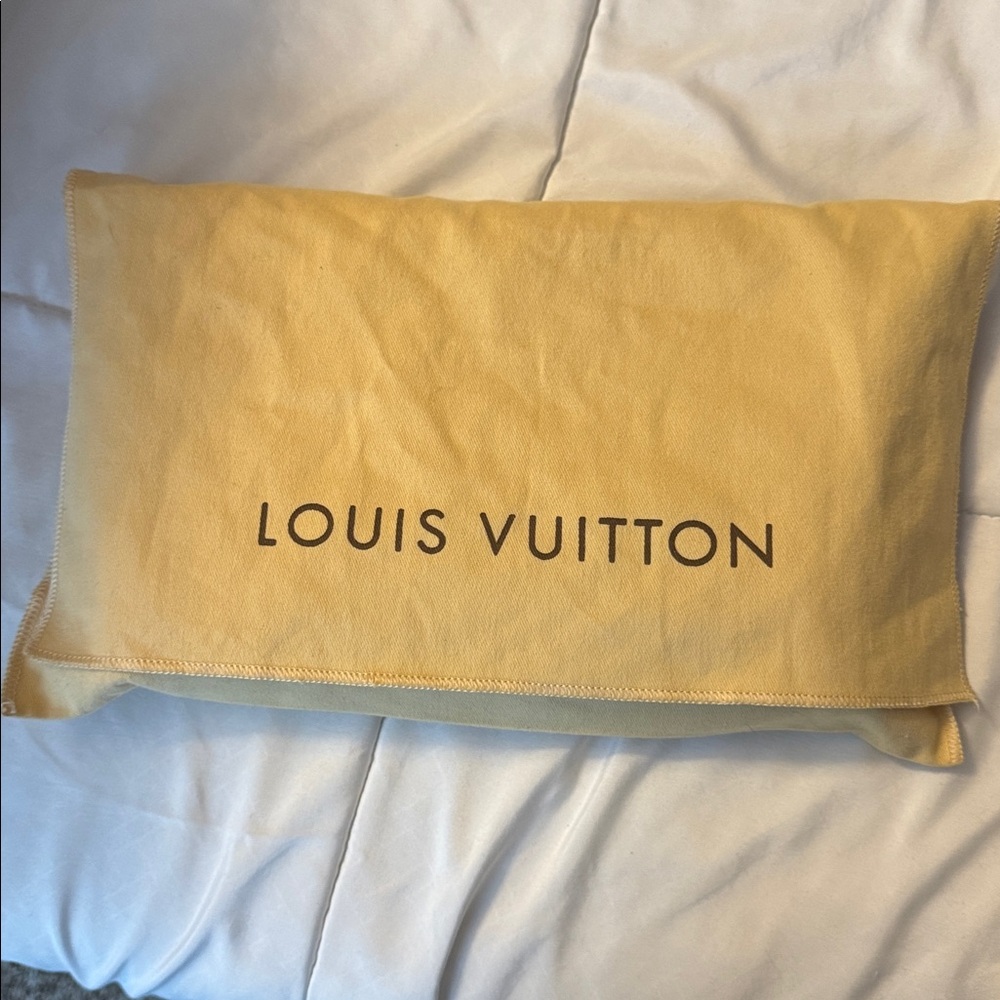 Louis Vuitton Brown Monogram Wristlet - Picture 14 of 14